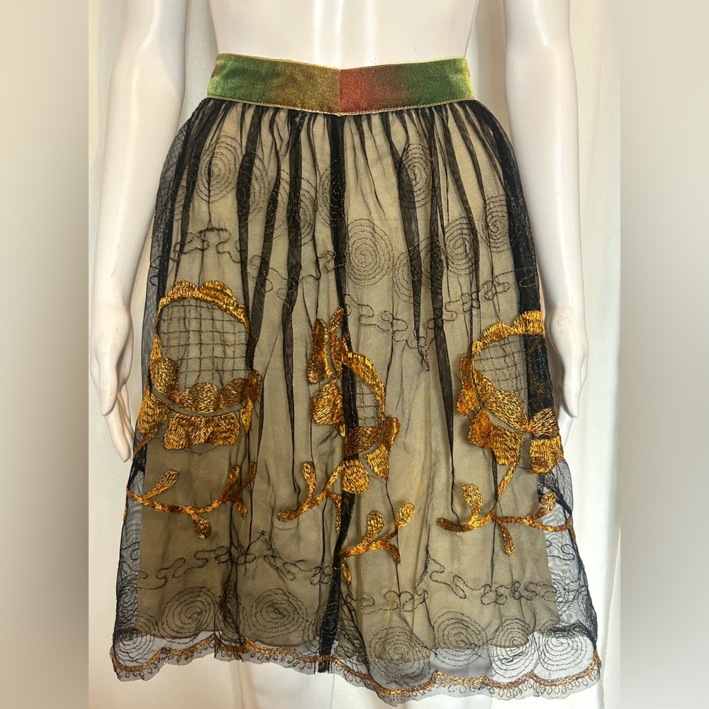 Free People Sz 8 Black + Gold Floral Embroidery Skirt Boho Chic Fairy Whimsigoth